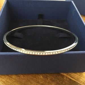 Swarovski crystal bangle bracelet new in box